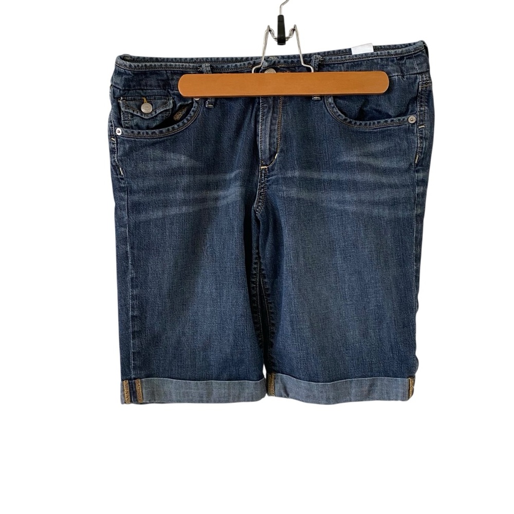 Banana Republic Women’s Cuffed Denim Bermuda Shorts Size 31/12